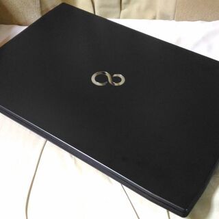 けっこうきれい】第四世代 ブルートゥース搭載 薄型 富士通ノート