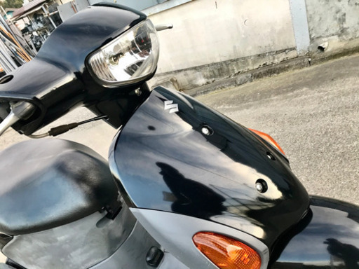 スズキレッツ4  通勤や通学などに？