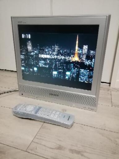 Panasonic  15型テレビ　リモコン付き