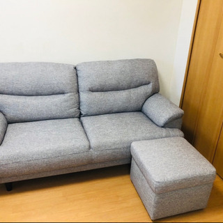やや硬めのソファ　NITORI
