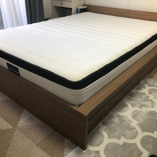 LOWYA ダブルベッド　収納付き、マットレス付き