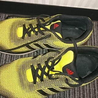 adidas　ランニングシューズ