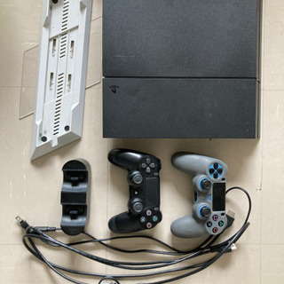 ps4売ります！！SSD換装、1TB、ソフト付き！他より安い！ 