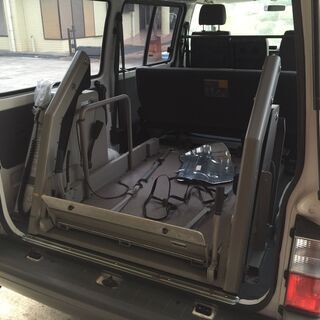 車輌用　車椅子　乗降装置
