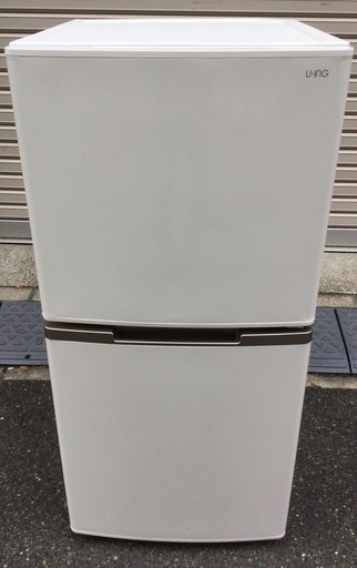 【RKGRE-582】特価！ユーイング/123L 2ドア冷凍冷蔵庫/UR-F123K /中古品/2017年製/当社より近隣無料配達！