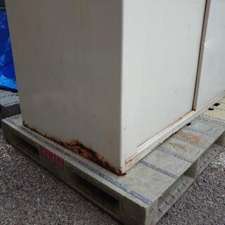 物置　収納庫　横160　高さ180　奥行75cm