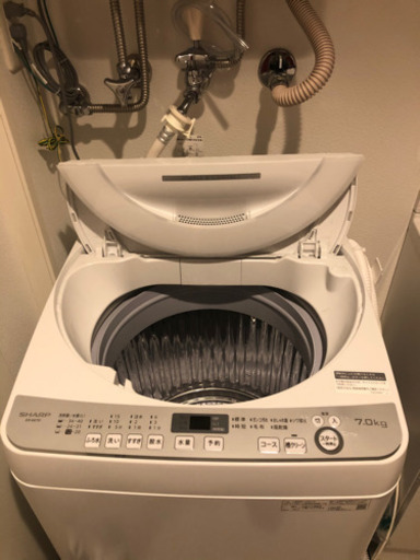 洗濯機7ｋｇ　SHARP2020製　風呂水汲みホース付き