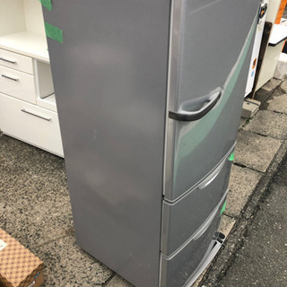 冷蔵庫16年製272リットル