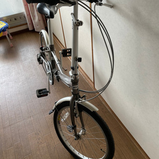 Yeah折りたたみ自転車（美品）