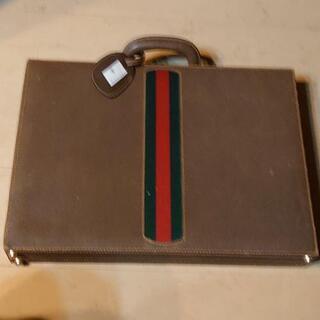 Gucci アタッシュケース-