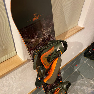 サロモンスノーボード