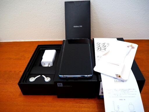 Samsung Galaxy S10 楽天版 プリズムブルー - メルカリ Samsun Galaxy 
