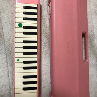 鍵盤ハーモニカ　ヤマハ　ピンク　お値下げ！