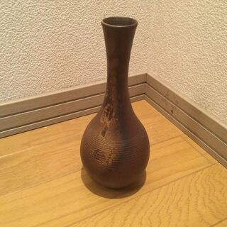 茶色の花瓶　花入れ　壺　アンティーク