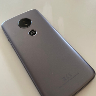 motorola moto e5 5.7インチディスプレイ搭載 SIMフリー