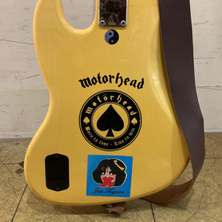 FENDER MEXICO 2010年製 本革ストラップ付き