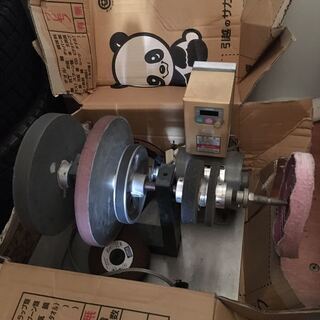 時計屋さんが使っていた 研磨機 磨き