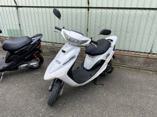 人気のスーパージョグZR 白　SA 13J
