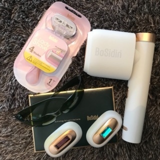 新品☆安心２年保証♪送料無料♪BoSidin脱毛器（ホワイト×ゴールド）50万発 冷却連射 フォト美顔機能搭載