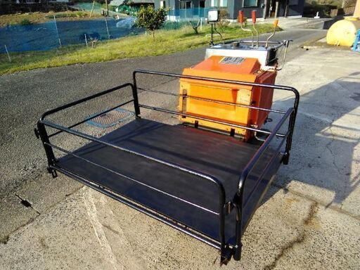 クボタ 運搬車 ❢❢ 荷台 広い ❢❢ ライト付き ❢ OHVガソリンエンジン 6馬力 ❢❢
