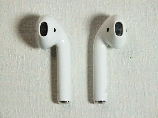 【苫小牧バナナ】Apple/アップル airpods MMEF2J/A 第一世代 Charging Case A1602 ワイヤレスヘッドフォン 動作OK 箱あり♪