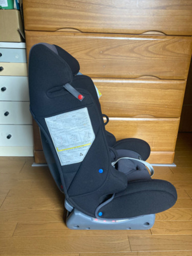 チャイルドシート、メーカーコンビ
