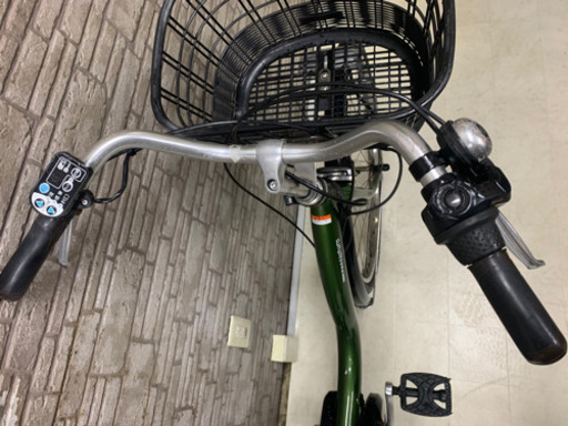 B900☆整備済み 中古電動自転車☆YAMAHA PASナチュラ シルバー 8.9Ah