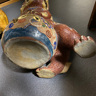 獅子　陶器