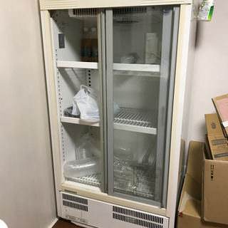 冷蔵庫　業務用冷蔵庫