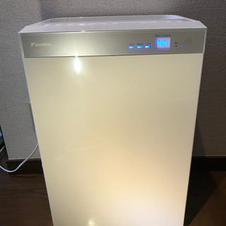 【ネット決済】空気清浄機　DAIKIN MCK70W-W