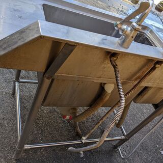 ソイルドシンク 1槽シンク ダスト付き 調理台 蛇口3個付き 流し台