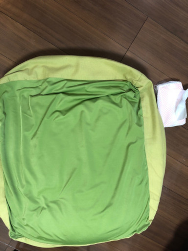 ニトリビーズクッションくすんだ緑 ピノ7 鎌取の家具の中古あげます 譲ります ジモティーで不用品の処分
