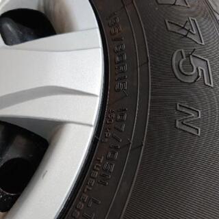 最終値下げ☆値段交渉可☆美品　ハイエース　純正タイヤ　スチールホイール付一ヶ月約1000キロ走行　