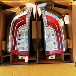 美品】30プリウス 純正 後期テール 左右セット | w2-worldbuffet.co.uk