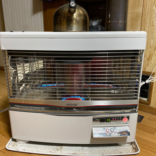 TOYOTOMI トヨトミ 煙突式 石油ストーブ HR-650E 2015年製 半密閉式