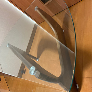 ガラス ローテーブル  - 家具