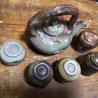 値下げ❗️ 当真裕爾(1986~ ) 急須湯呑セット　沖展賞作家　穴窯焼き　焼き〆　やちむん