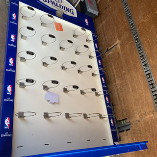 本日限定 スポルディング 什器 バスケットボール 陳列棚 
