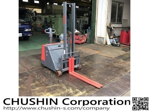 免許不要　ウォーキーリフト　700kg　コーターリフト　関東輸送費無料(条件有)　ハンドリフト　電動リフト　CF21015