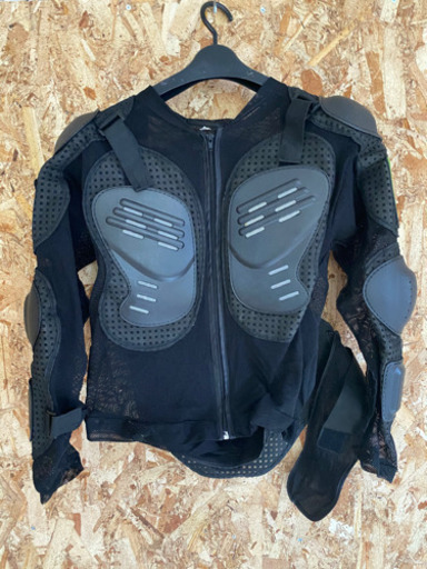 Monster energy プロテクター | global.burplids.com