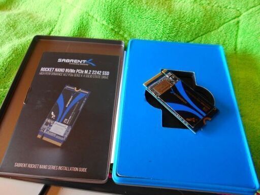 Sabrent 1TB ロケット SSD