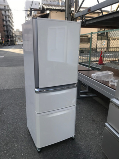 三菱　335L自動製水付き 訳あり。棚が足りない大阪市内配達無料⭕️保証付き