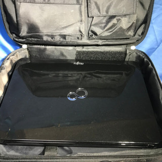 リフレッシュ　ノートパソコン　富士通