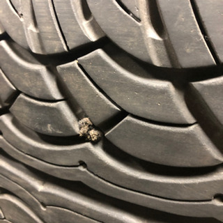 車のパーツ 285/50R20夏タイヤ4本セット高年式格安❣️ランドクルーザー