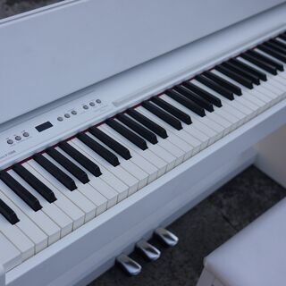 美品 Roland ローランド 電子ピアノ F-130R スリム&スタイリッシュ