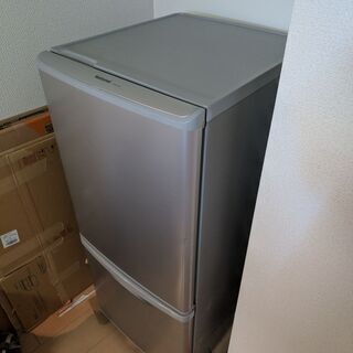 ナショナル 138L 2ドア ノンフロン冷蔵庫 NR-B140W...