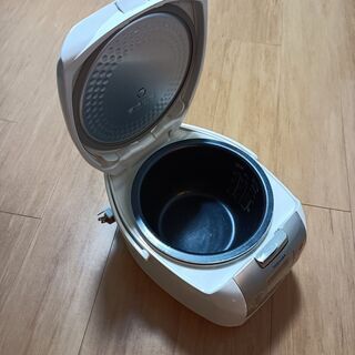 【ネット決済】電気炊飯器 東芝 RC-10MSD 2014年式 綺麗品