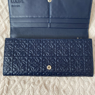 ロエベ長財布