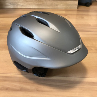 GIRO スノーヘルメット（Mサイズ）