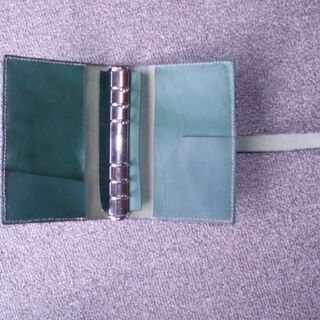 バイブルサイズのバインダー金具付き 手帳カバーのオーダーメイド